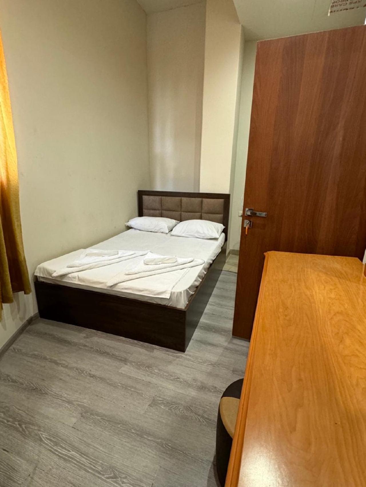 יירבאן New Bella Hotel מראה חיצוני תמונה