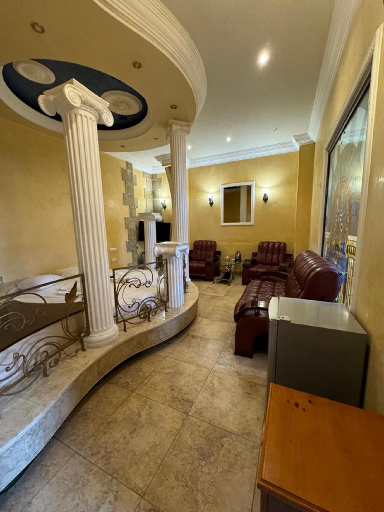 יירבאן New Bella Hotel מראה חיצוני תמונה
